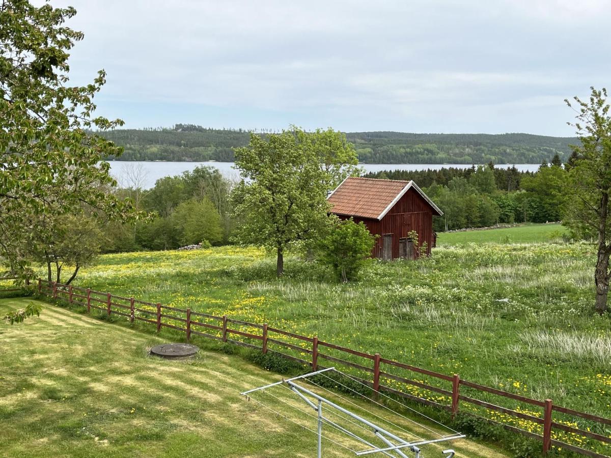 Cozy Red Cottage In The Countryside Outside Vimmerby Gullringen Ngoại thất bức ảnh